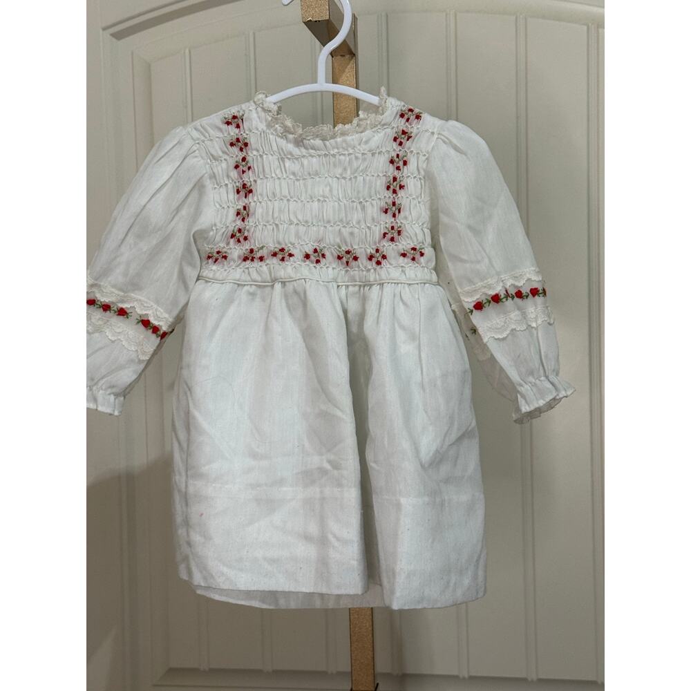 Vintage Hand Smocked Polly Flinders 18months
